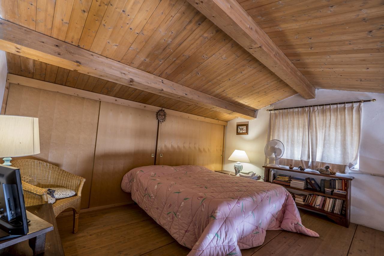 Agriturismo Fattoria Di Gratena Arezzo Bagian luar foto